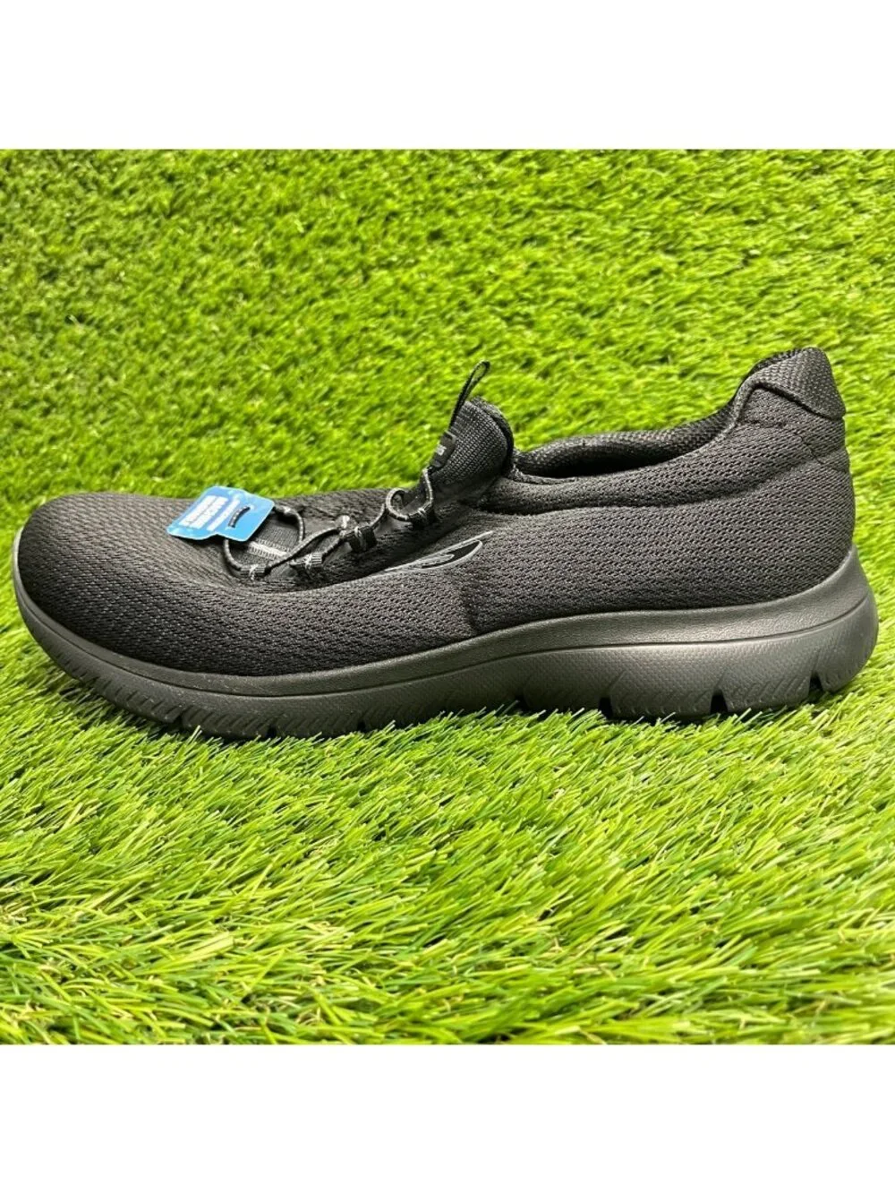 Skechers Summits-Summer Blush Womens Size 11D Black Walking Shoes Sneakers